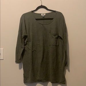 Long sleeve tee